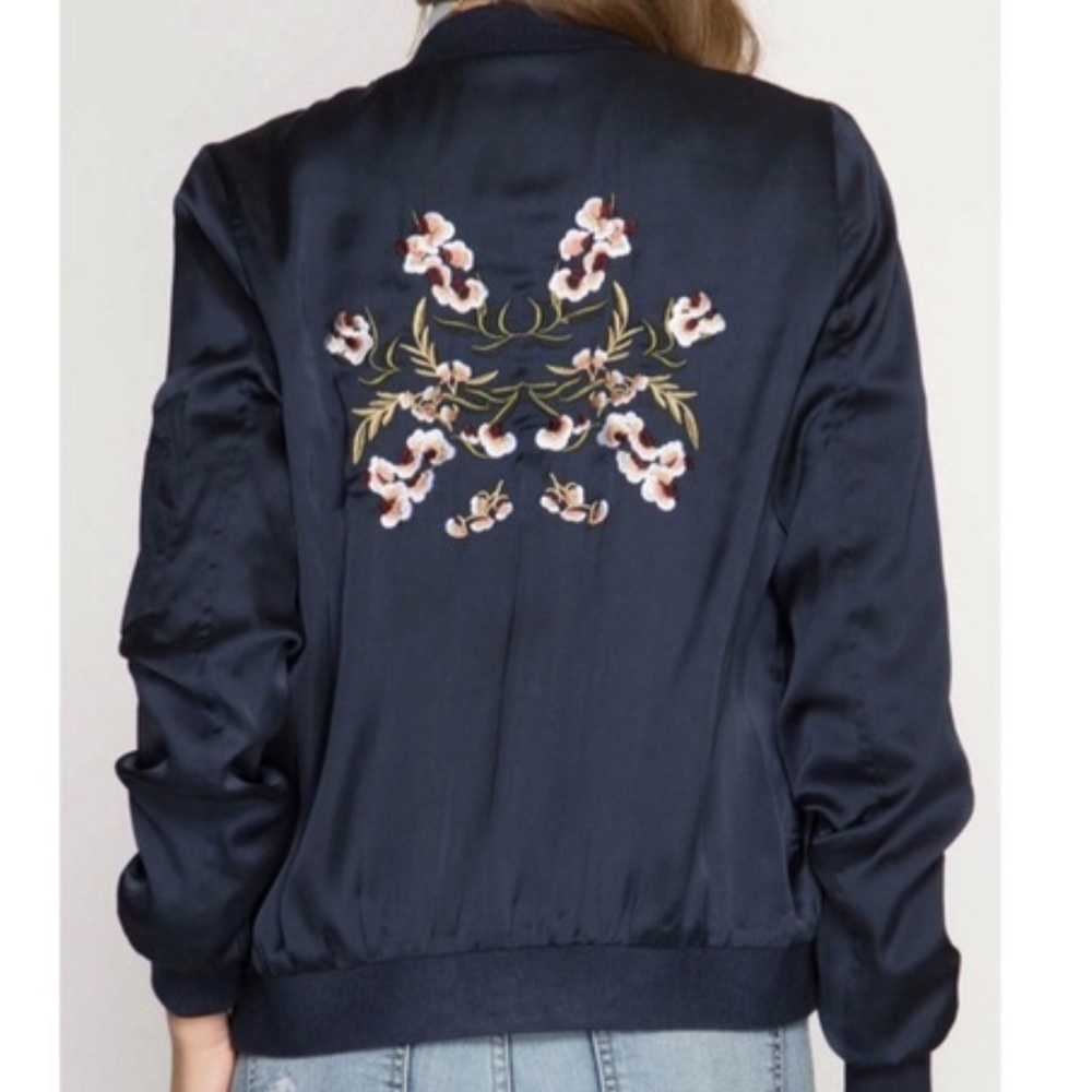 🆕Large Mila She + Sky Bomber Jacket